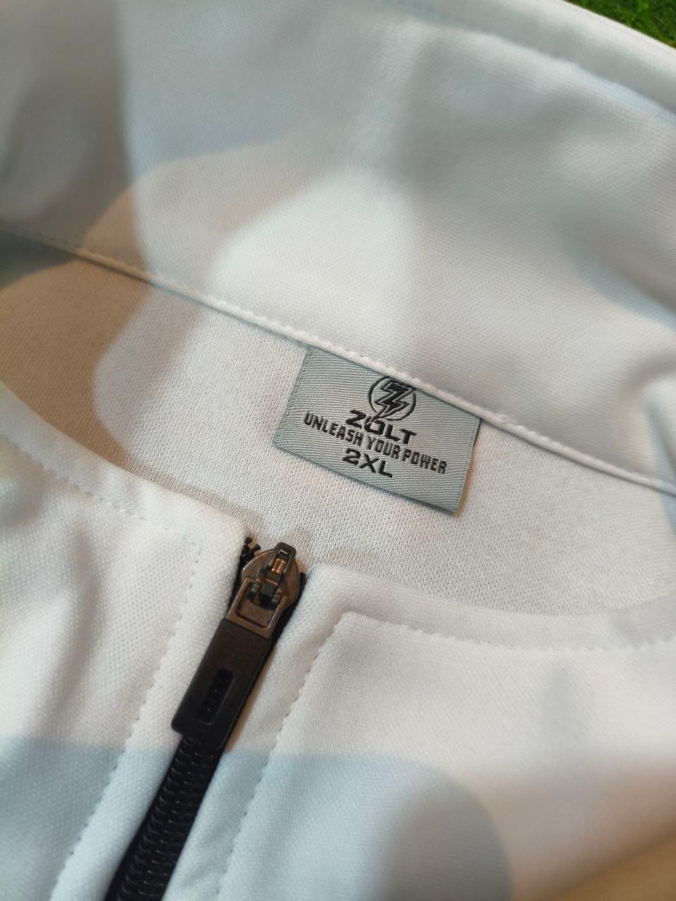 Zolt Tracksuit (အဖြူ) image 3